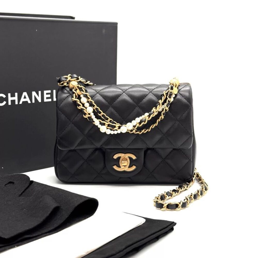 Chanel Women Pre-Loved Bag Very Good Condition